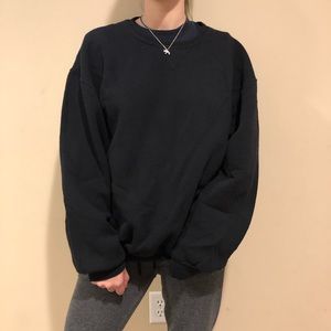 Russel Plain Black Sweatshirt